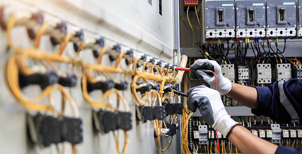 Professional Electrician technician working in Melville, NY