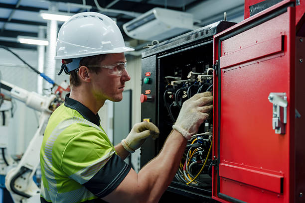 24/7 Emergency Electrician experts in Melville, NY